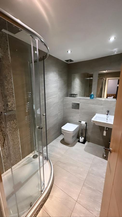 The Hinds Head Hotel Chorley  Extérieur photo