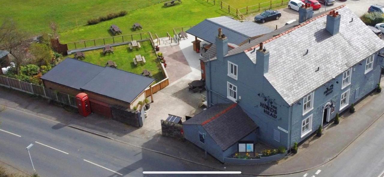The Hinds Head Hotel Chorley  Extérieur photo